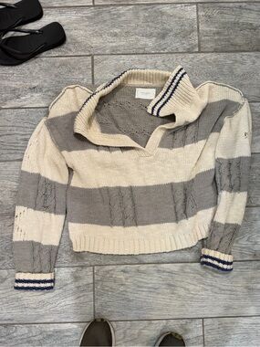 Lucky Brand Cream and Light Gray Striped Cropped Cowl Sweater